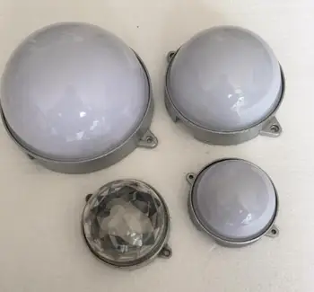 молочно-белая крышка (материал ПК) + алюминиевое основание для использования светодиодных ламп
