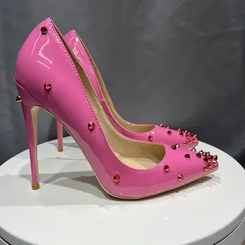Розовая кожаная женская обувь с шипами и заклепками 10 см, женские туфли-лодочки на высоком каблуке, вечерние туфли для ночного клуба с острым носком, большие размеры 33-45